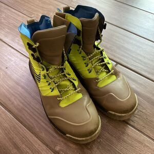 Nike Men Lunar Terra Arktos Khaki Lime Hiking Shoes Boot Zip Size 8 616179-700